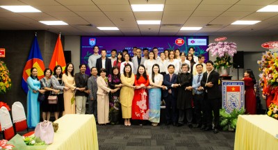 Bác sĩ Thu Dễ tham gia lễ kỷ niệm 27 năm Việt Nam gia nhập ASEAN và 55 năm ngày thành lập Hiệp hội các quốc gia Đông Nam Á